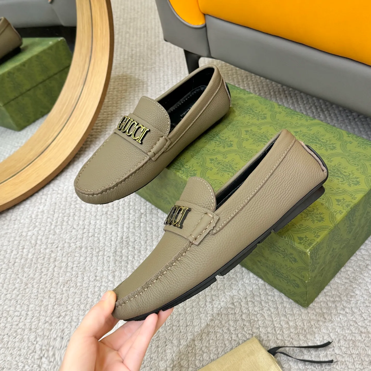 Men's shoes 💰420 (Yangli) Gucci* - the top version of Gucci classic beanie shoes! It is made of imported original cowhide and has a comfortable first layer of sheepskin lining! Original wear-resistant rubber outsole! High quality products! Size 38-46, with shoe dial, cloth bag, card